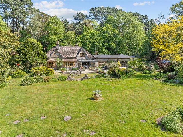 House for sale in Wareham St. Martin, Arne