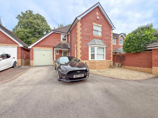 House for sale in Afon Village, Rogerstone