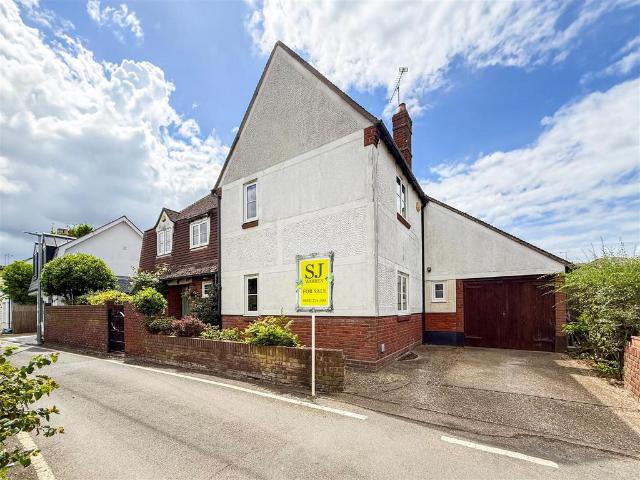 House for sale in Burnham-on-Crouch, Maldon