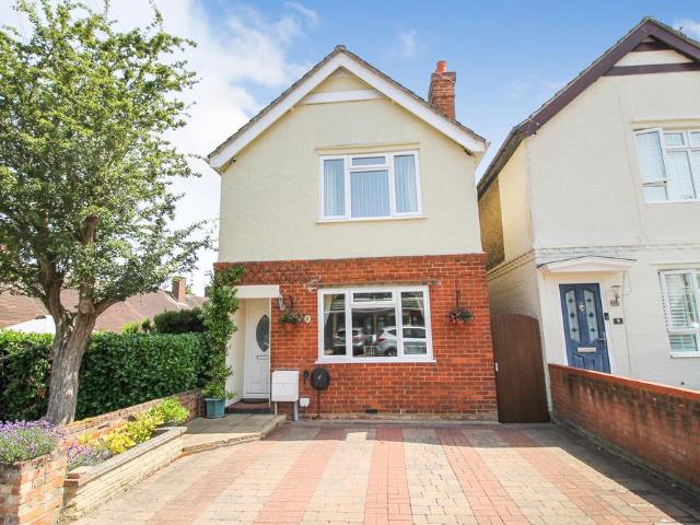 House for sale in Farnborough, Hampshire