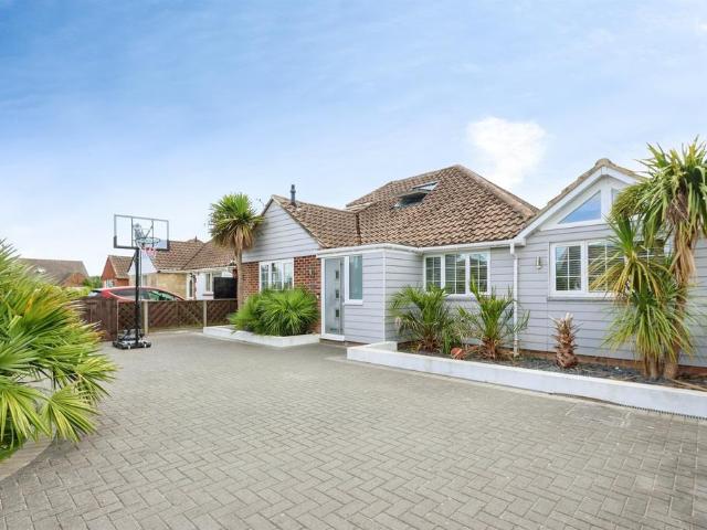 House for sale in Wick, Bournemouth