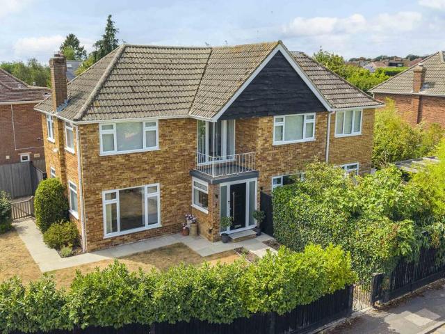 House for sale in Chepping Wycombe, Flackwell Heath