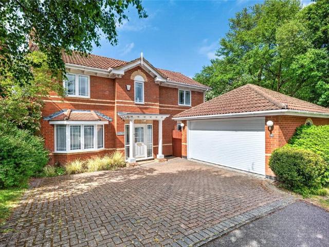 House for sale in Newell Green