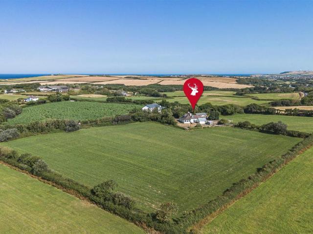 House for sale in Marhamchurch, Cornwall