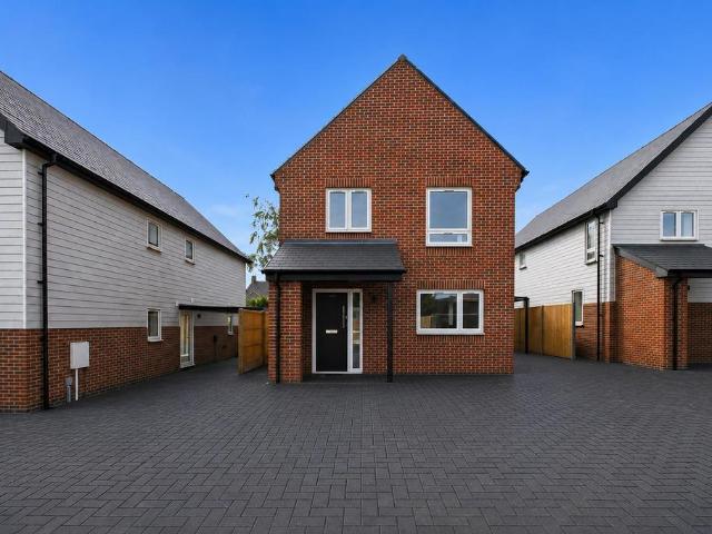 House for sale in Duton Hill, Essex