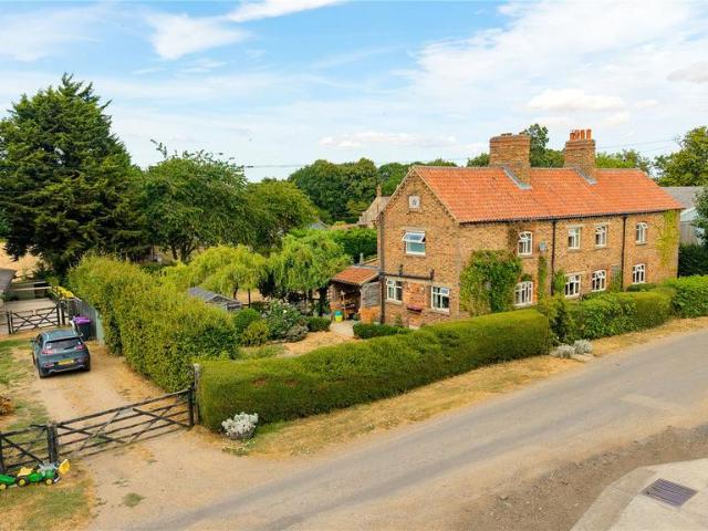 House for sale in Barholm, Lincolnshire