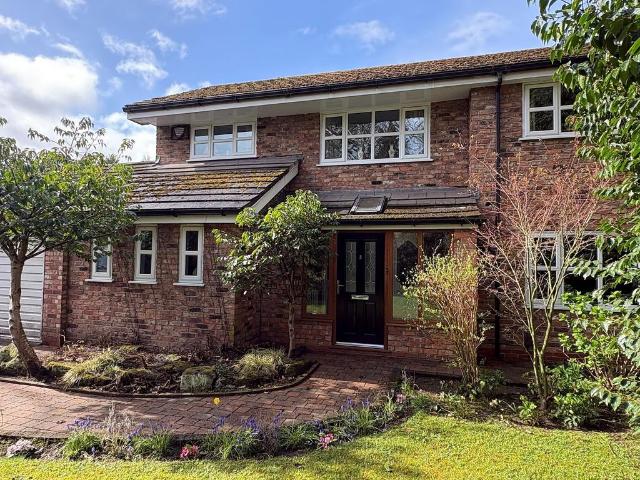 House for sale in Georgia, Greater Manchester