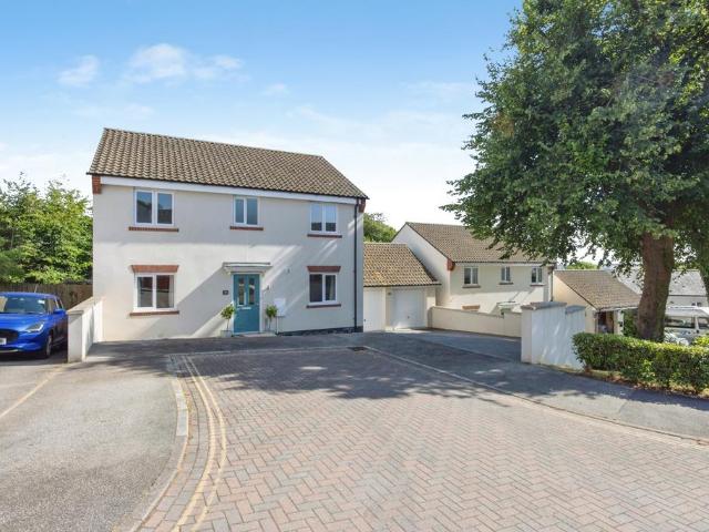 House for sale in St Stephen, Cornwall