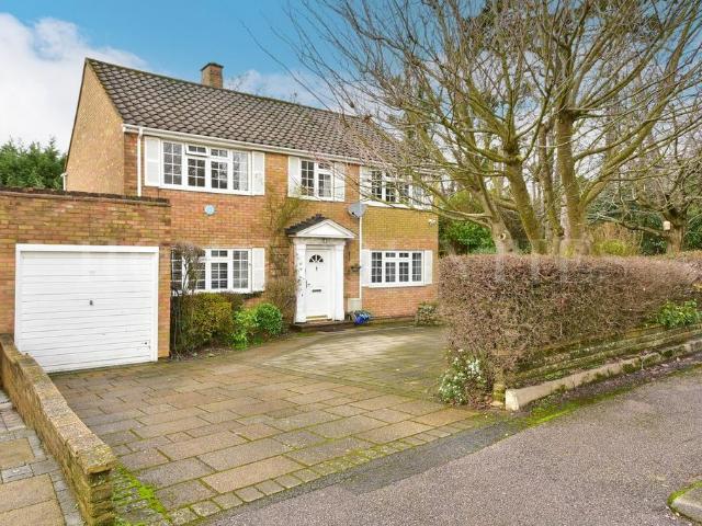 House for sale in Potters Bar, Isle Of Man