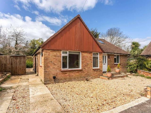 House for sale in Perryfields, West Sussex