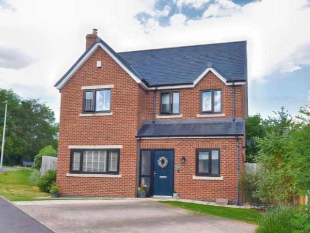 House for sale in Hinstock