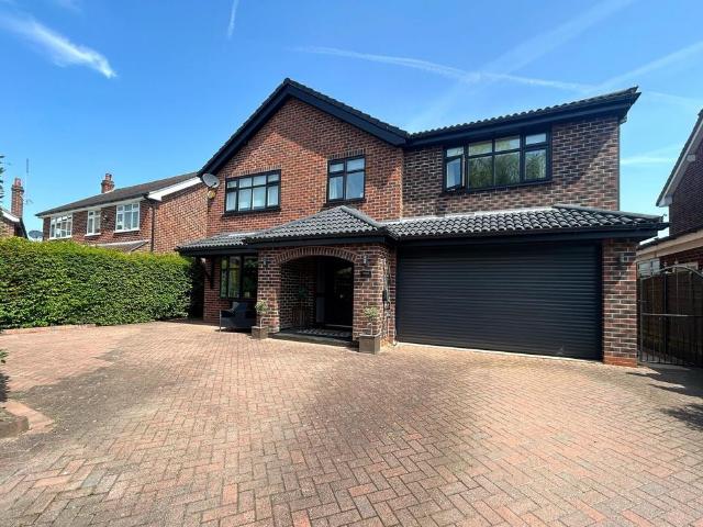 House for sale in Plumley