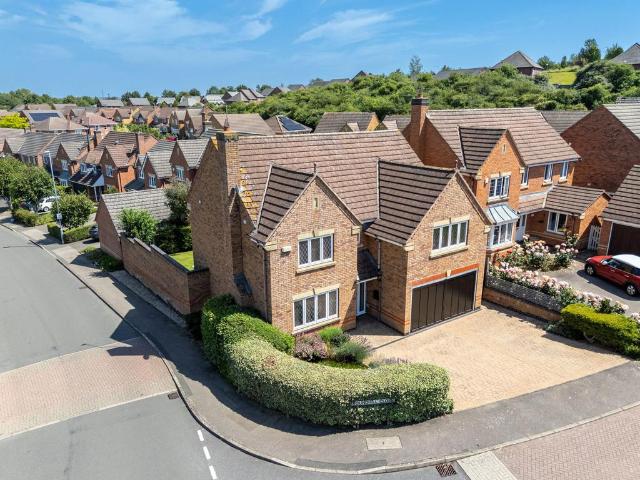 House for sale in Stanford On Avon, Leicestershire