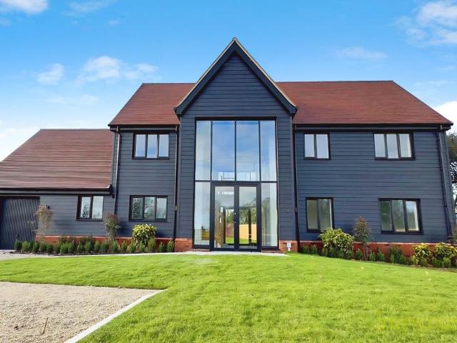 House for sale in Duton Hill, Essex