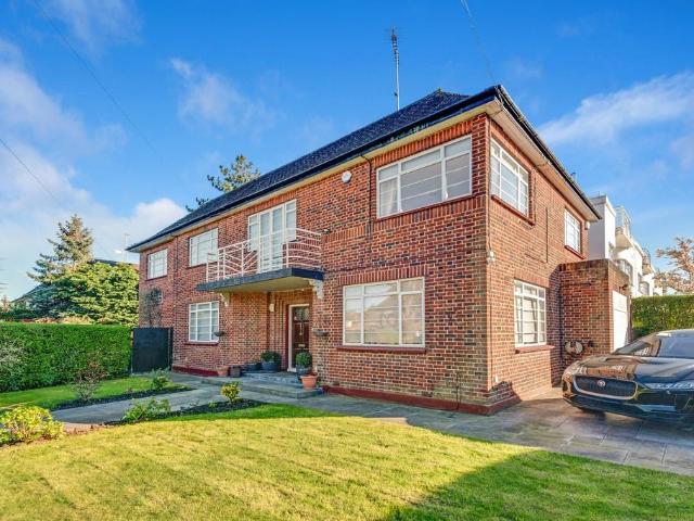 House for sale in Hampstead Garden Suburb, Greater London