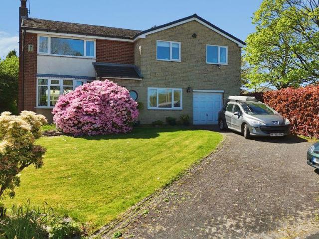 House for sale in Starling, Bury