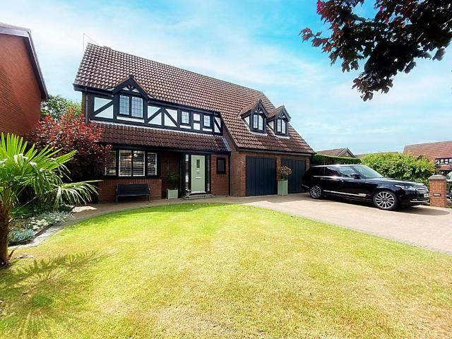 House for sale in Holystone, North Tyneside