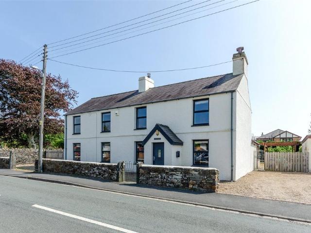 House for sale in Porthmadog, Morfa Bychan