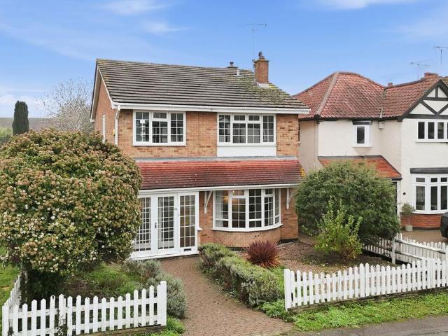 House for sale in Ingatestone and Fryerning, Navestock Side
