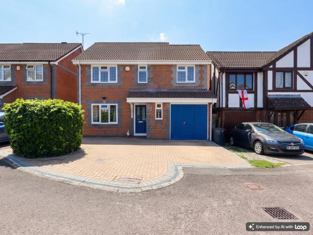 House for sale in Gloucester, Gloucestershire