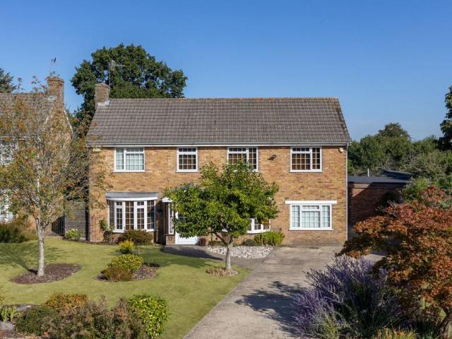 House for sale in Sandown Park, Kent