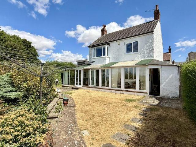 House for sale in Ermine West, Brayford