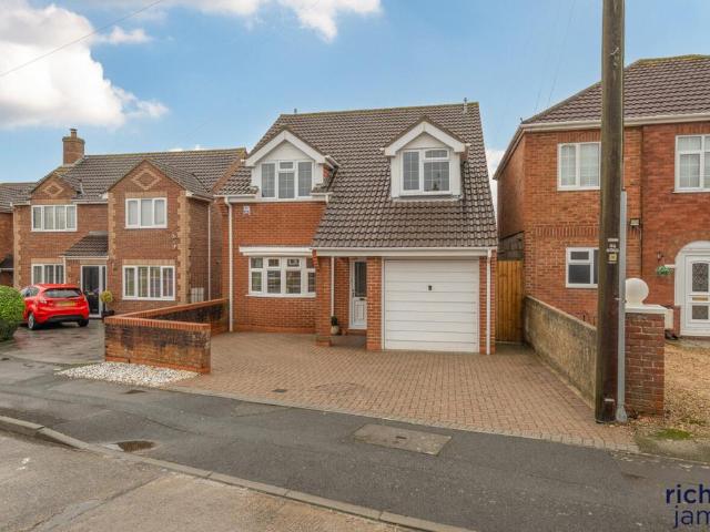 House for sale in Rodbourne, Swindon