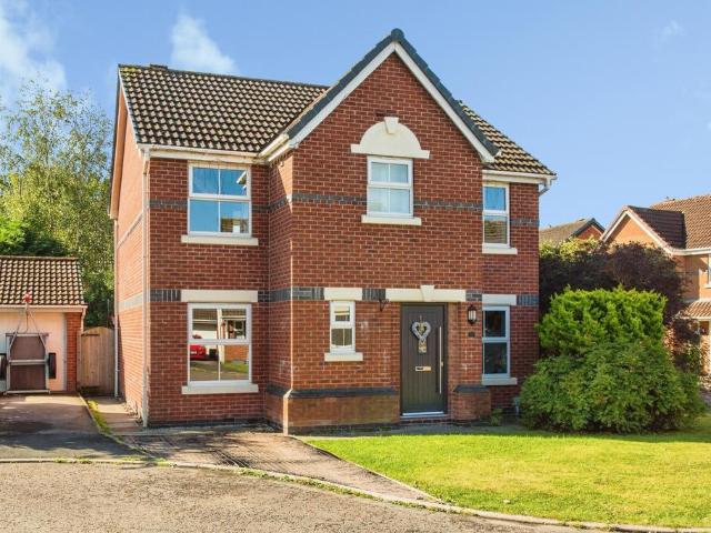 House for sale in Andertons Mill, Lancashire