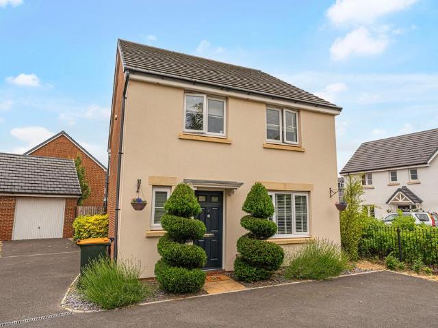 House for sale in Rogerstone, Wales