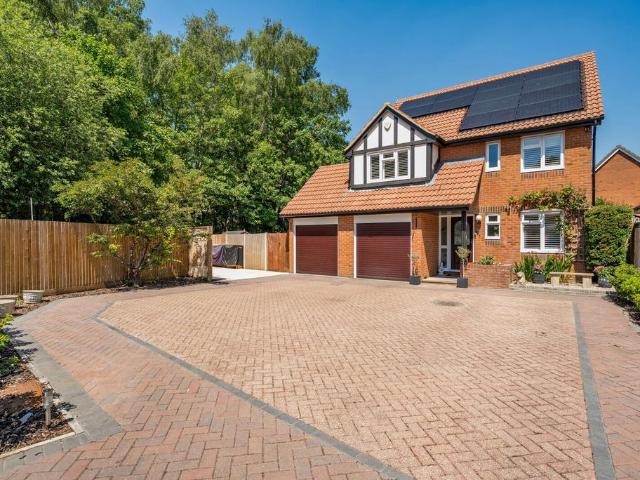 House for sale in Westborough, Surrey