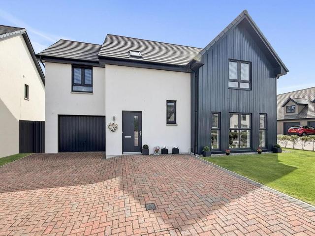 House for sale in Elgin, Scotland