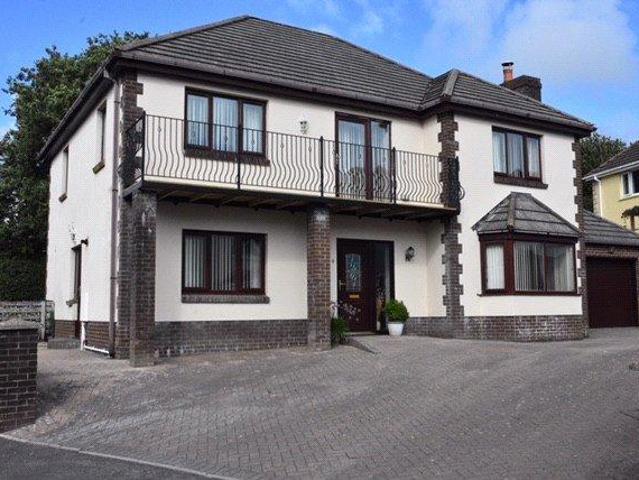 House for sale in Ferryside, Wales
