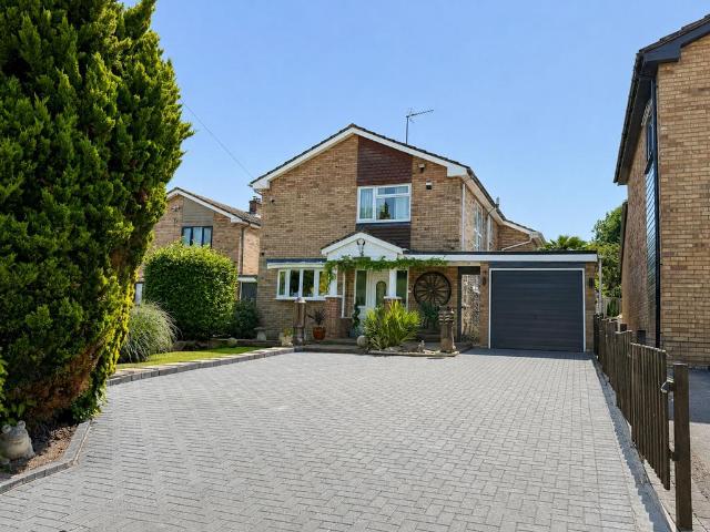 House for sale in Pamington, Gloucestershire