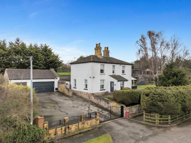 House for sale in Darrington, West Yorkshire