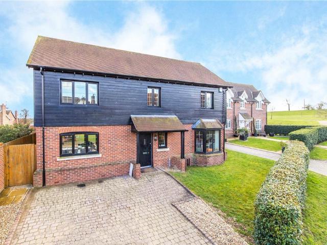 House for sale in Five Acres, Hertfordshire