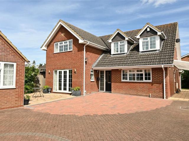 House for sale in Cranfield, Bedfordshire