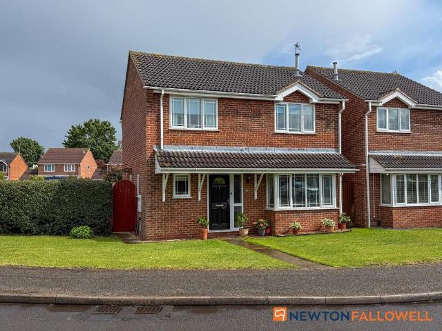 House for sale in Alverton, East Midlands