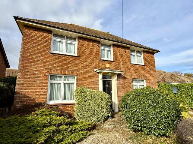 House for sale in Mill Hill, Ash