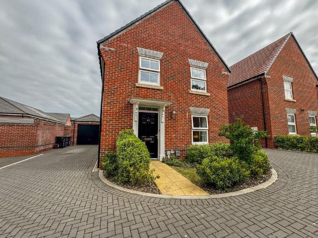 House for sale in Bearwood, Poole