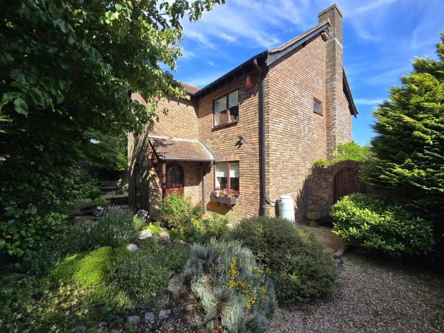 House for sale in Walhampton, Ashurst Bridge