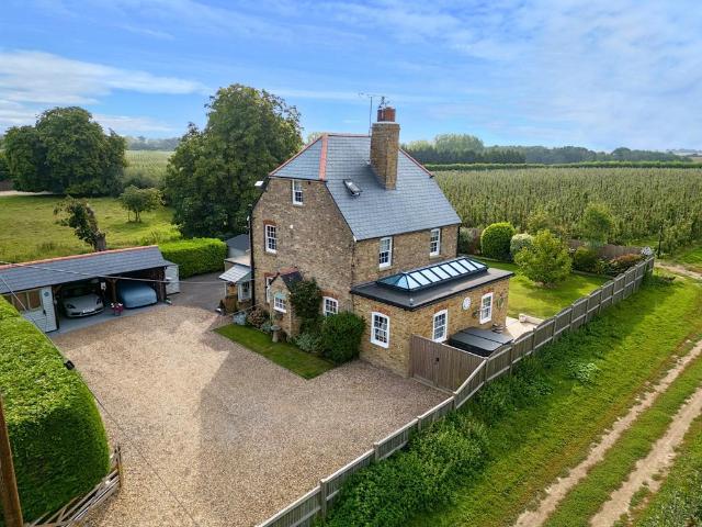 House for sale in Worth, Ash