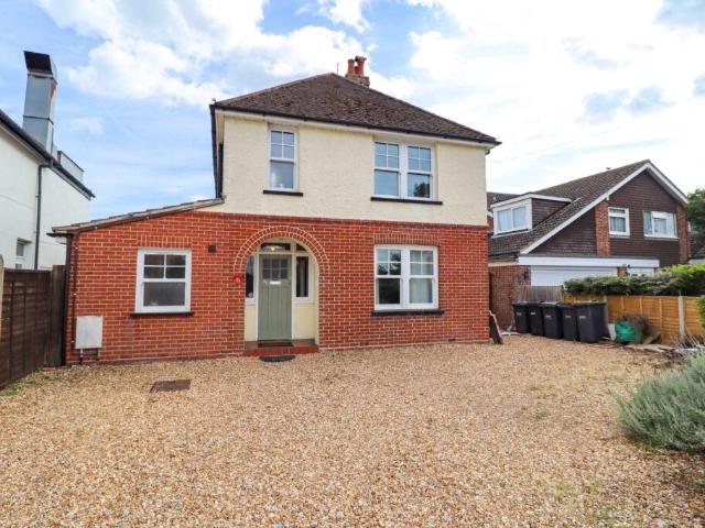 House for sale in Spring Vale, Hampshire