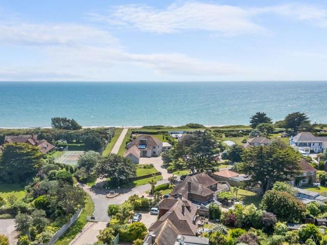 House for sale in Rustington, Arun