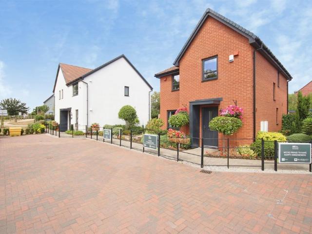 House for sale in West Midlands