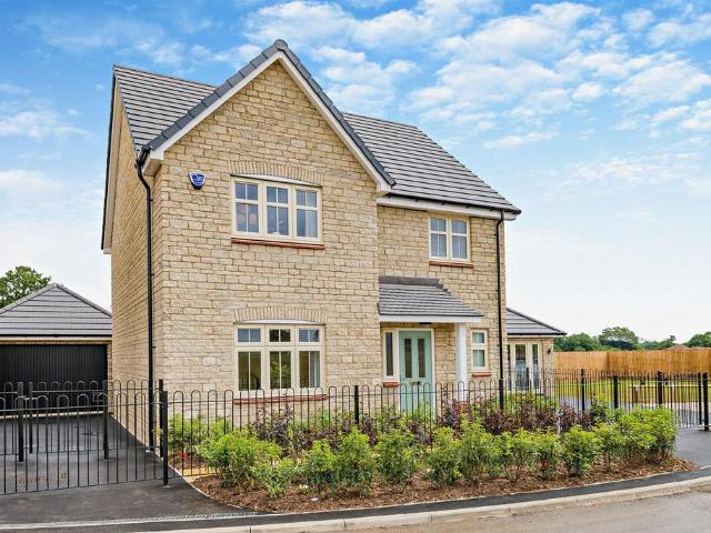 House for sale in Chippenham, Wiltshire