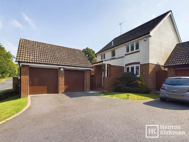 House for sale in Queens Park, Billericay