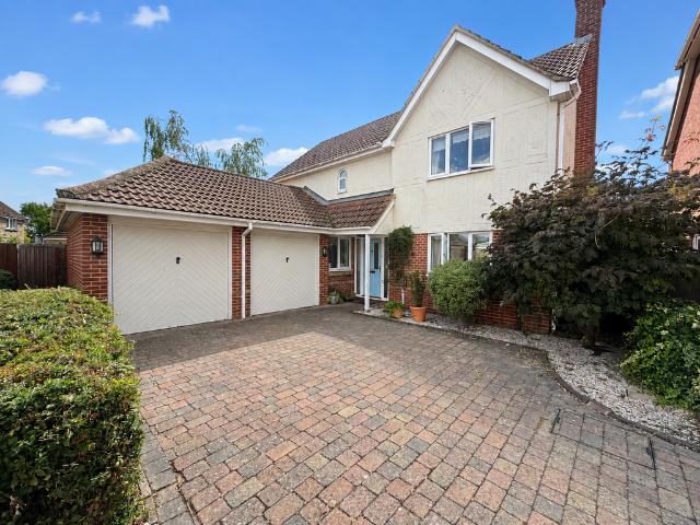 House for sale in Midway, Kent