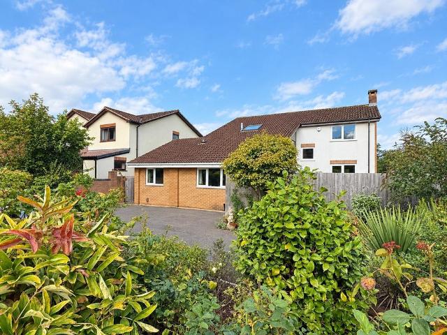 House for sale in Nailsea, North Somerset