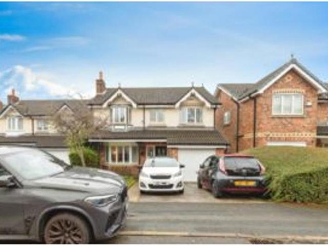 House for sale in Belmont Park, Bolton
