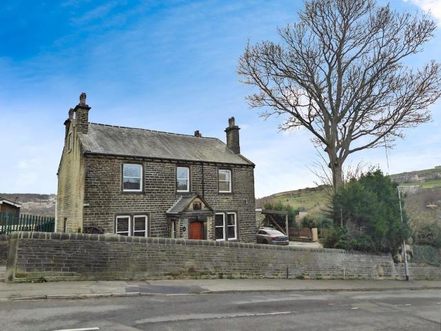 House for sale in Clough Head, Sowerby Bridge